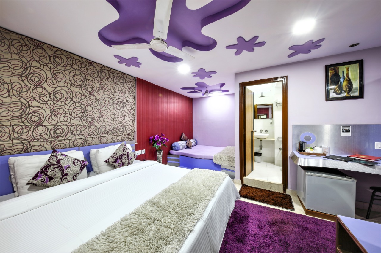 Hotel Narayani Slider Image 3